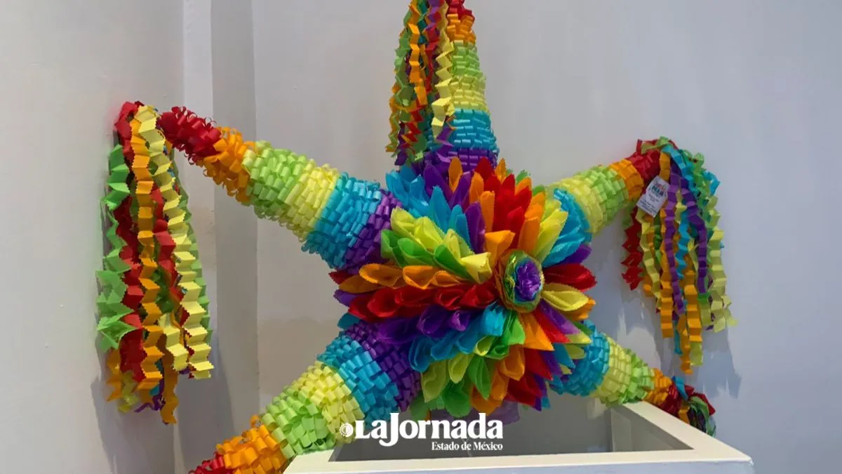Piñata artesanal es reconocida como originaria de Acolman