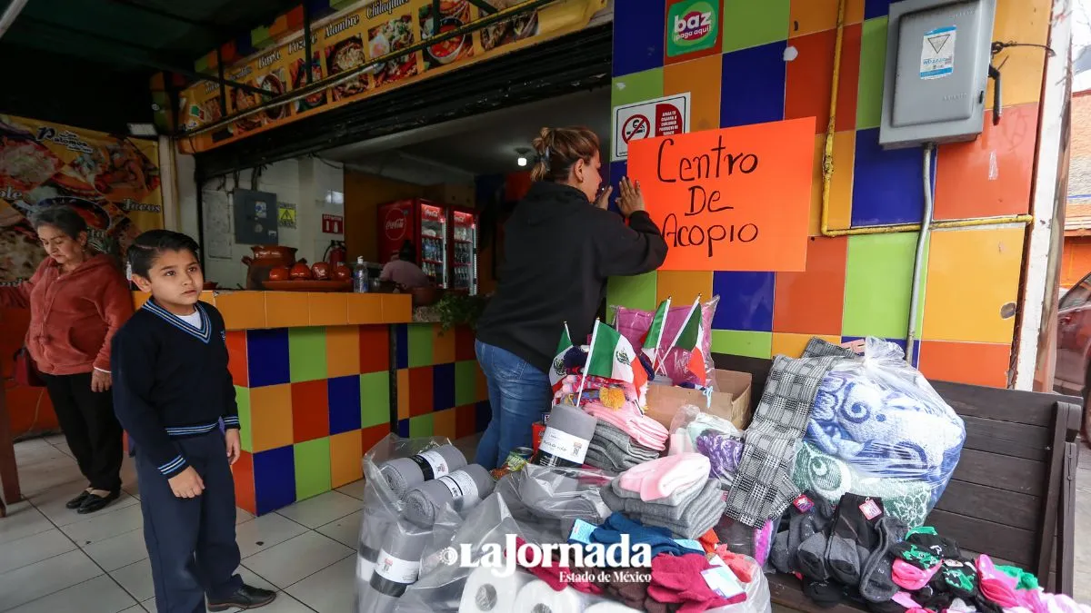 Instalan centro de acopio para ayudar a Turquía, en Metepec