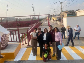 Inauguran puente peatonal Neza-Chimalhuacán