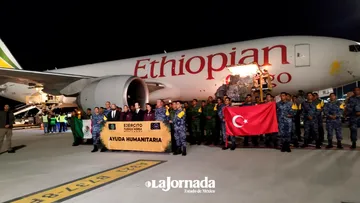 (VIDEO) Avión con ayuda humanitaria a Turquía despega desde el AIFA