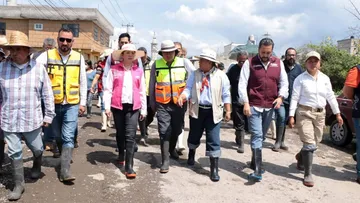 Inundaciones en San Pedro Tultepec han bajado 70 cm: alcalde