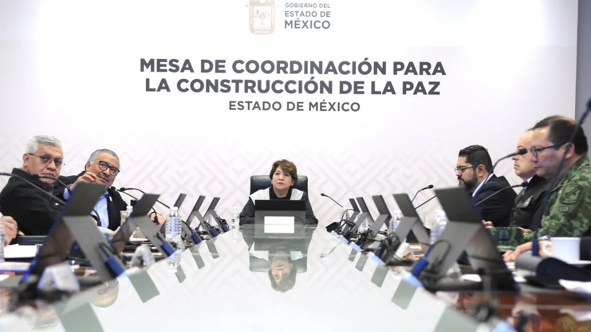 Mesa de Coordinación para la Construcción de la Paz da seguimiento al accidente de autobús registrado en Malinalco