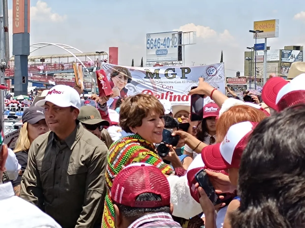 Delfina Gómez se califica con ocho en el primer debate