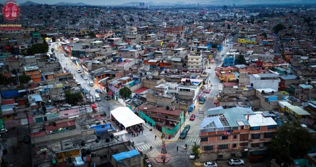 Gobierno de Naucalpan cumple y en tiempo récord reabre a la circulación la lateral del Periférico norte rehabilitado con concreto hidráulico