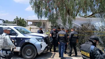 Atenco: Localizan tambos con sustancias tóxicas en un predio; hay cuatro detenidos