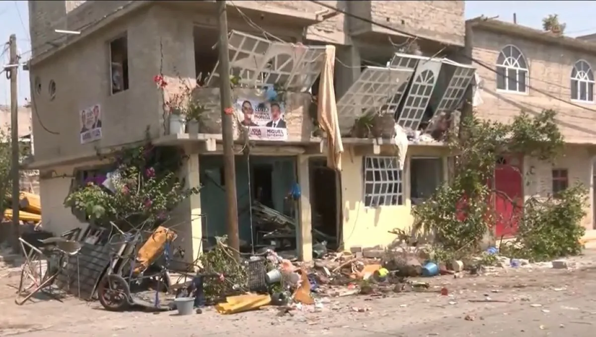 El hecho se registró en la madrugada de hoy en la colonia Nueva San Isidro en dicho municipio del Estado de México. Foto: Captura.