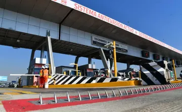 Accidentes vehiculares incrementan en autopistas con “poncha llantas”