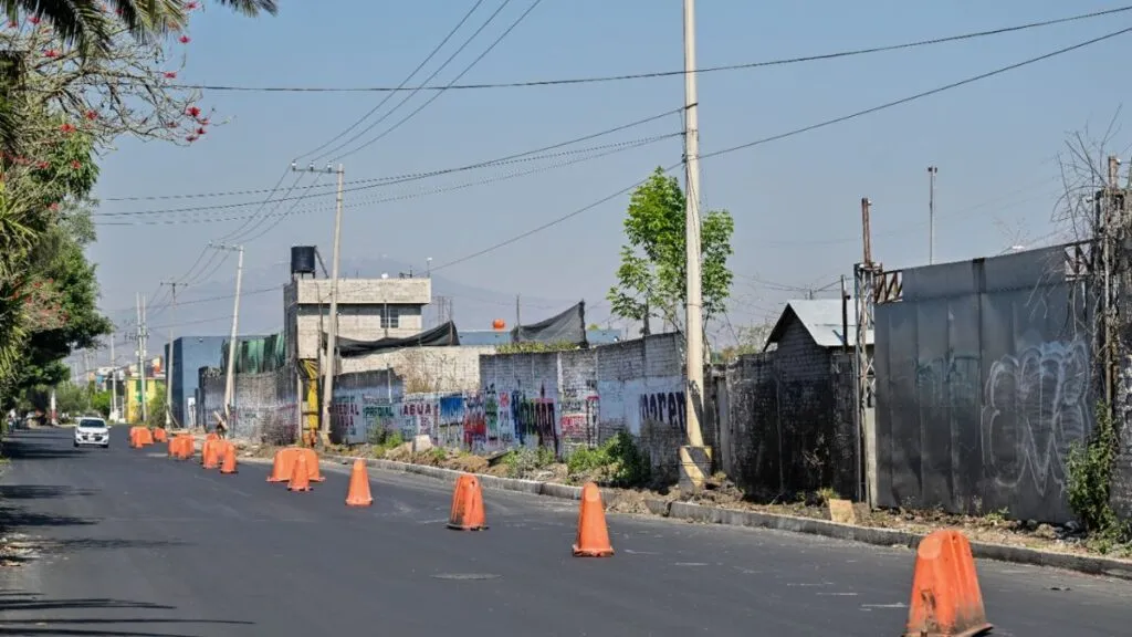 Periférico Oriente y Vía Central son rehabilitadas rumbo al Mundial 2026