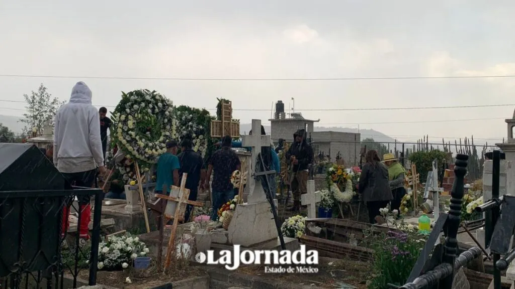 Dan último adiós a regidor de Texcoco