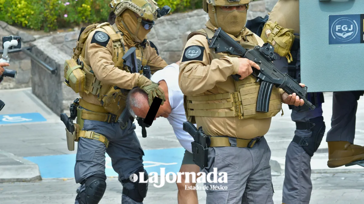 Dirigente de GOPEZ es trasladado a penal de Tenango del Valle