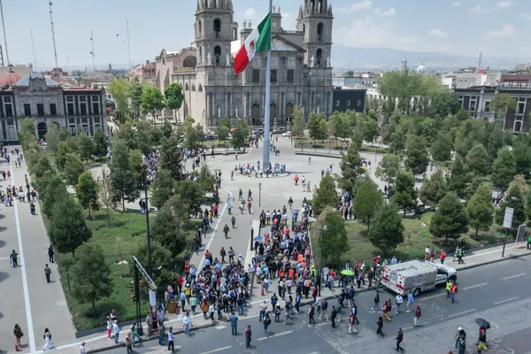El propósito de este tipo de actividades es fortalecer la preparación ciudadana y reducir riesgos en caso de un sismo real.