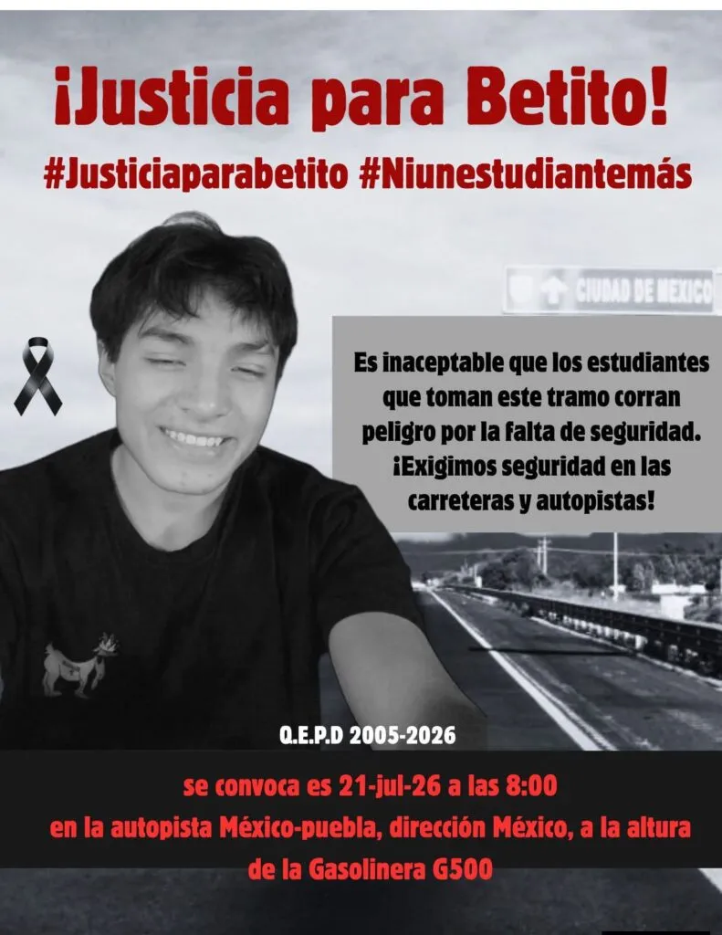 Manifestantes bloquean parcialmente la México-Puebla a la altura de Los Reyes La Paz