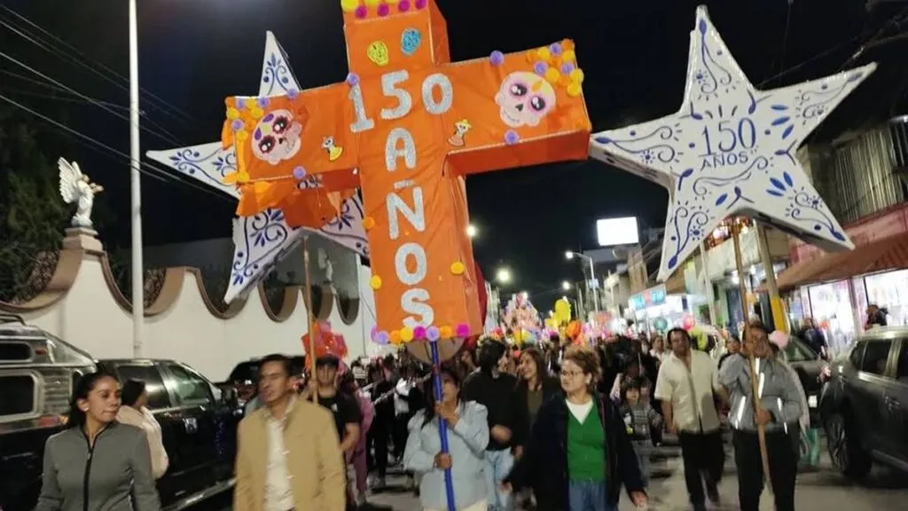 Tultepec celebra 150 años del Paseo de los Muertitos