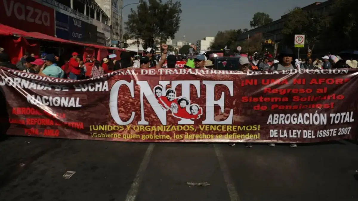 Este es el tercer día de protestas de los maestros, así avanza la marcha de la CNTE al Zócalo de la CDMX.