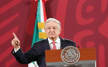Ahorros por 3 mil 500 mdp con el plan B: López Obrador