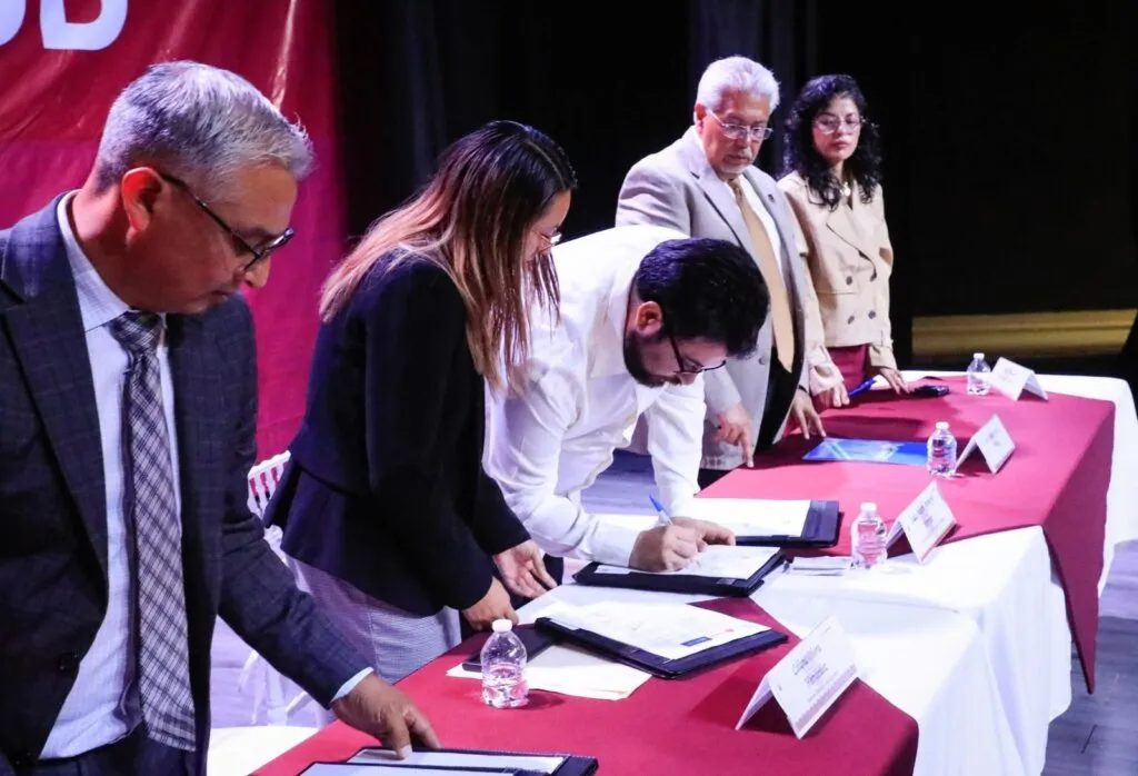 Firma gobierno de Naucalpan cuatro convenios de colaboración con instituciones educativas