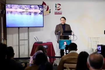 “El Lago de Guadalupe renace: Izcalli y SEDENA logran limpieza contra plantas invasoras”