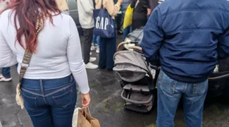 Atropellan a mujer con su bebé en carriola en calles de Valle de Chalco