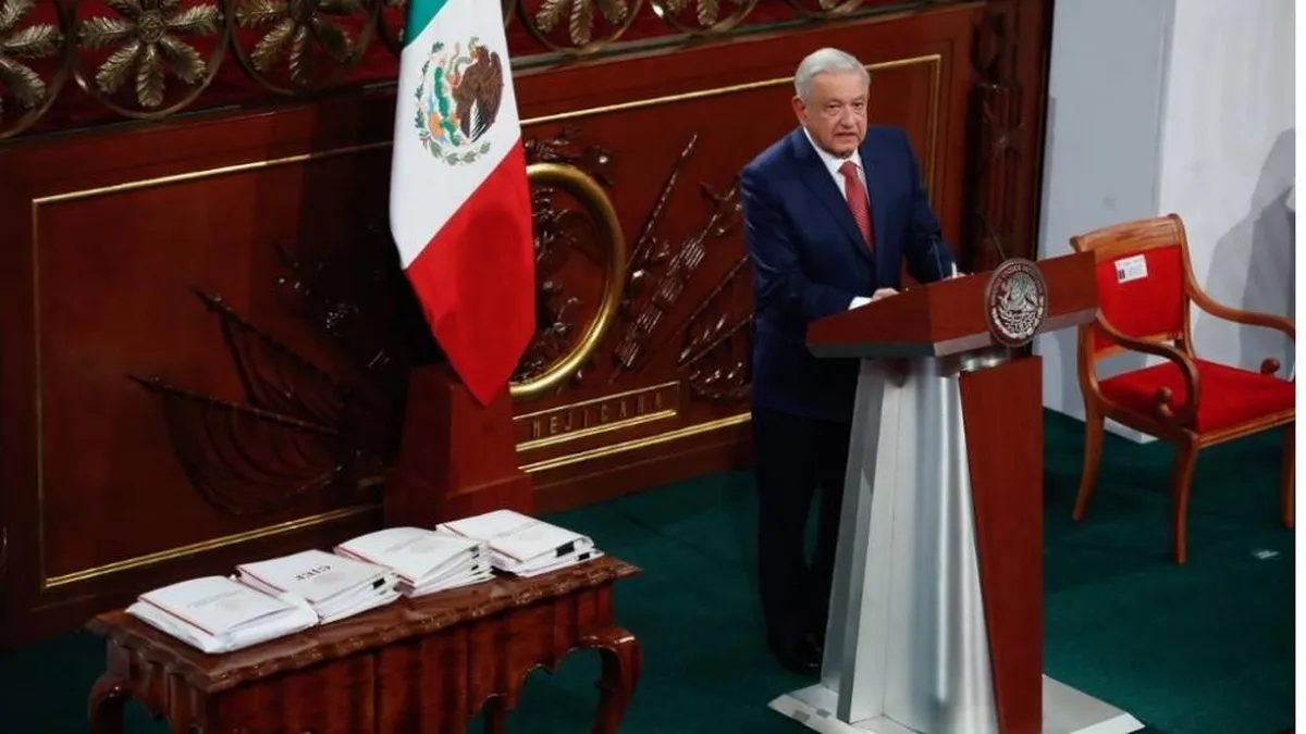 Estas son las 20 iniciativas de reforma a la Constitución que presentó AMLO