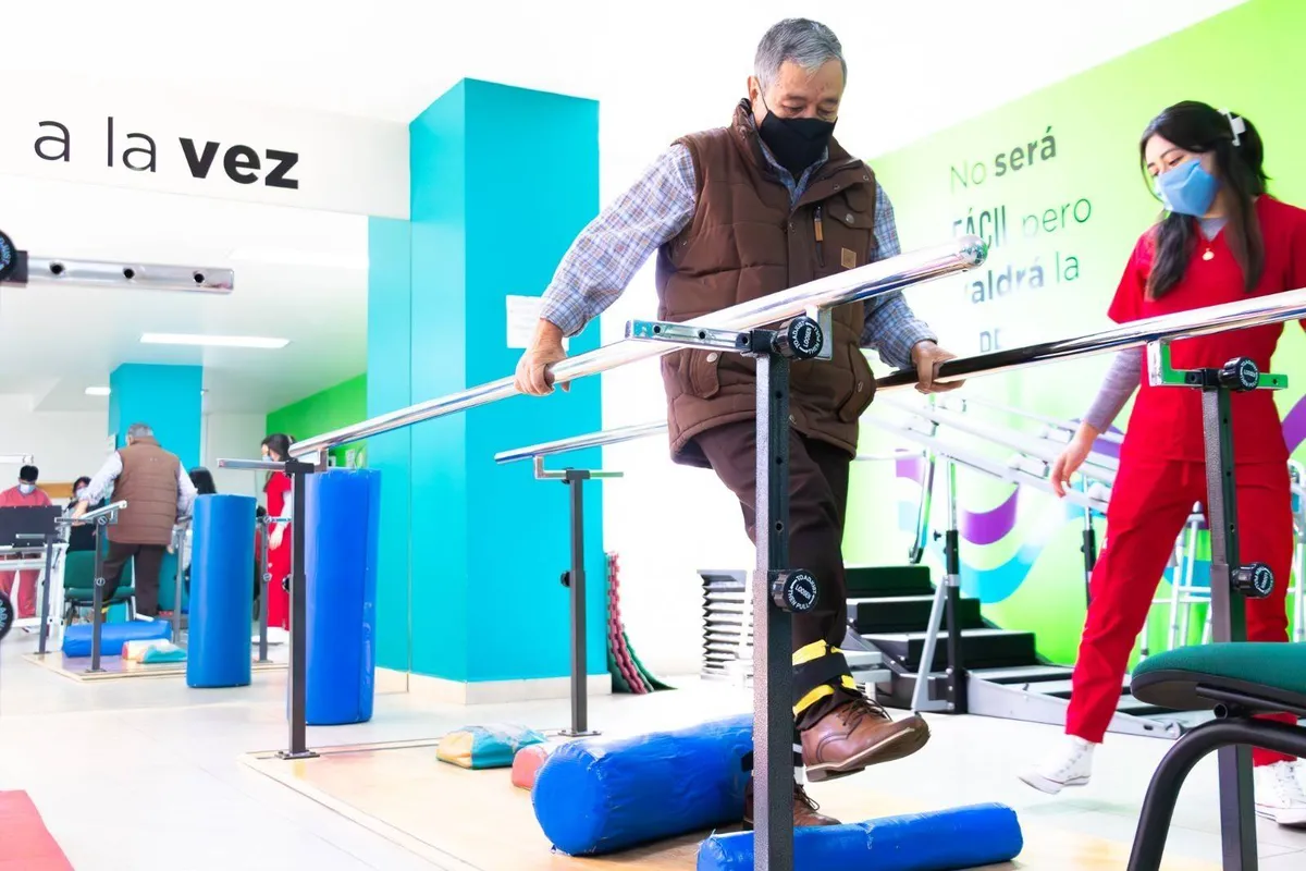 ISSEMYM atiende a 200 pacientes por día en su Clínica de Rehabilitación Física Integral