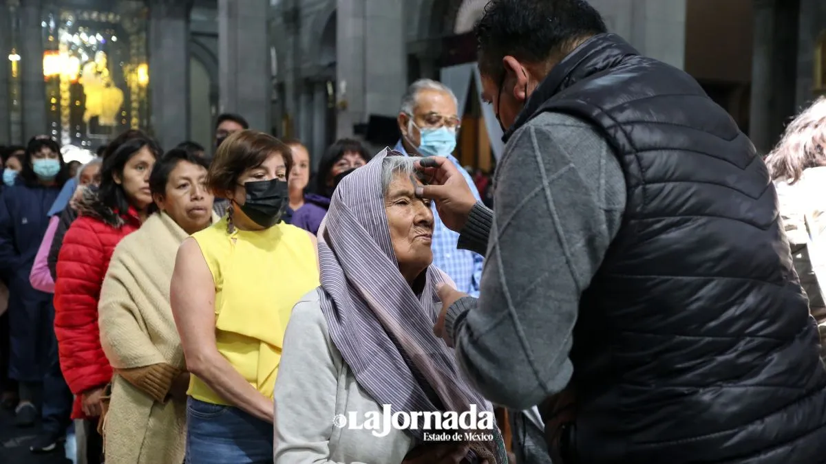 (VIDEO) Católicos conmemoran el Miércoles de Ceniza