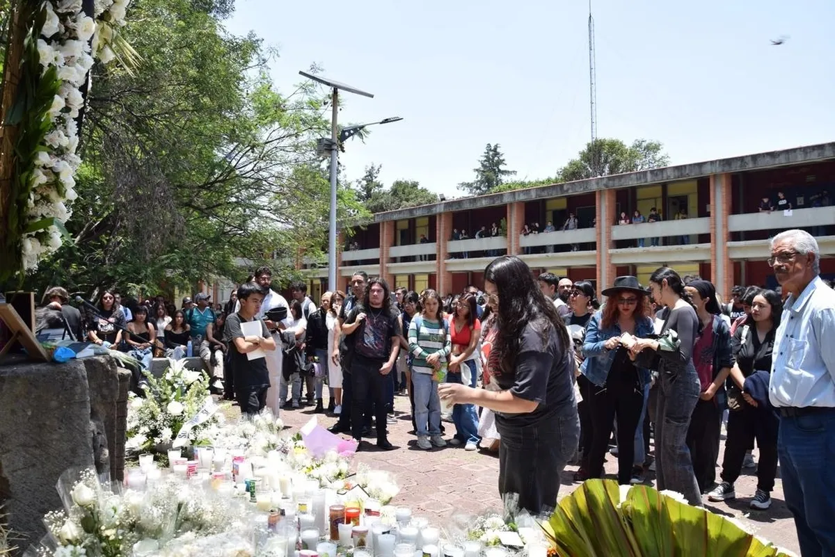 FES Cuautitlán rinde homenaje a 5 estudiantes fallecidos