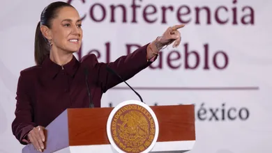 Claudia Sheinbaum durante una conferencia en Palacio Nacional, donde habló sobre la Detención de Ángel Aguirre y el caso Ayotzinapa.