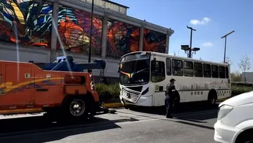 Empresa transportista se niega a pagar gastos médicos por accidente en Toluca