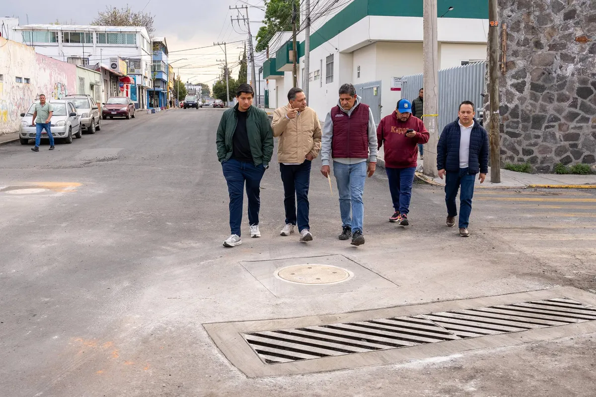 Supervisan rehabilitación de la calle Isabel la Católica en Toluca