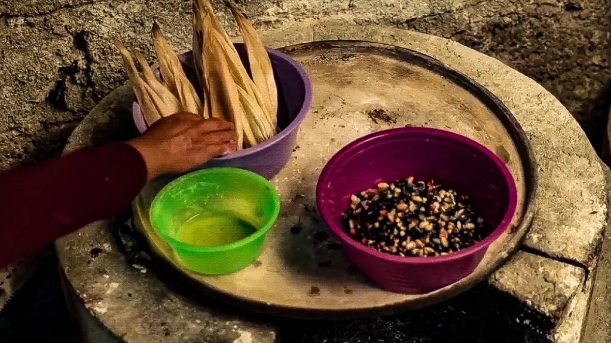 Tamales agrios, un platillo de tradición mazahua