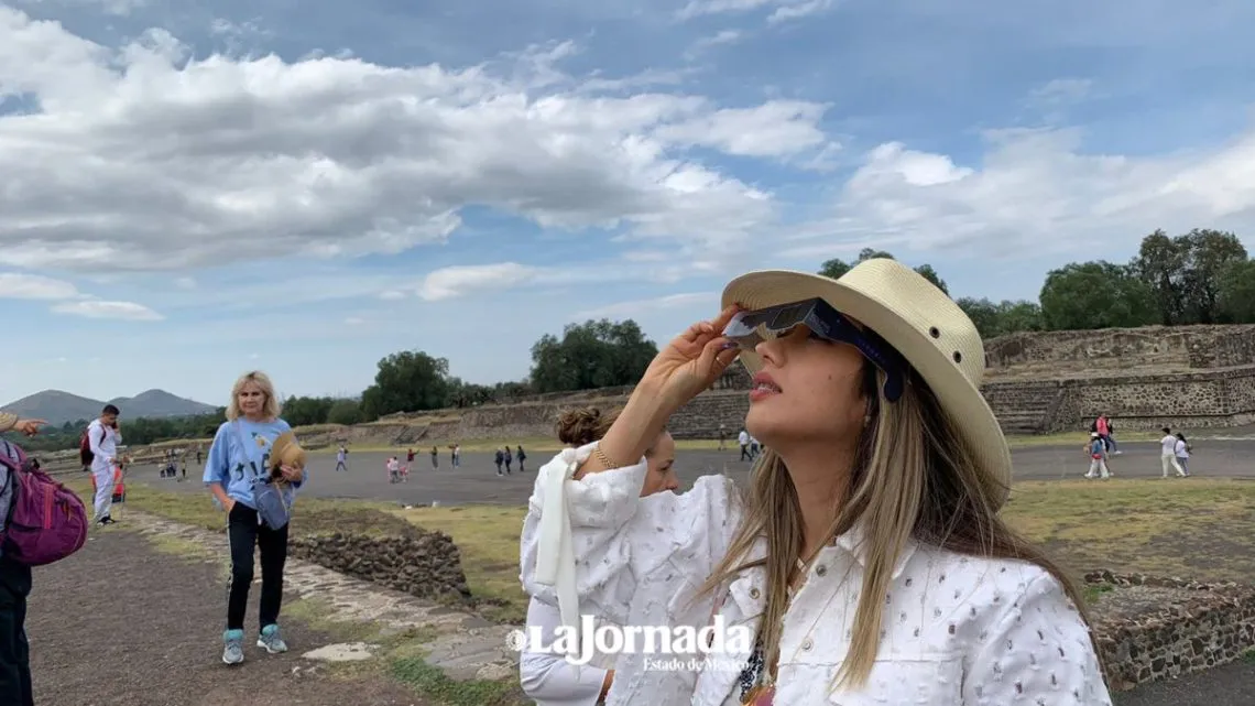 Teotihuacán: Así se vivió el Eclipse Solar anular desde las pirámides