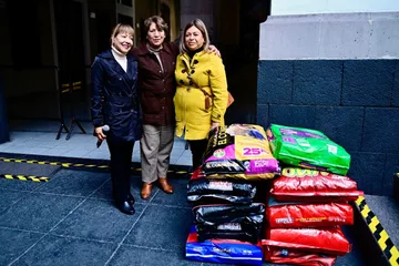 Mexiquenses donan toneladas de alimento en la “Colecta de amor por los que no tienen voz”