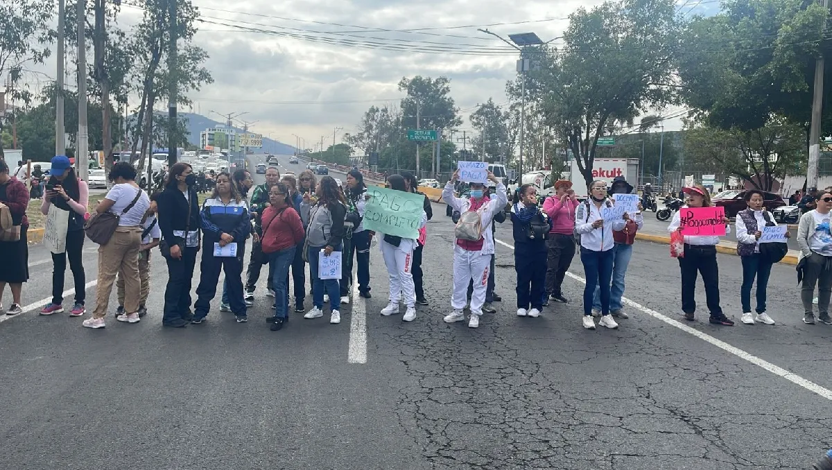 Edomex: Bloqueo de avenidas, medida desesperada de la población