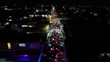 Tultepec: Realizan procesión de “Los Farolitos”