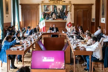 Cabildo de Toluca avala actas fiscales para 2027 y gestiona programas con Sectur federal