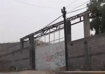 Denuncian saqueo de agua en Los Reyes La Paz