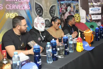 El evento contará con un cartel de lujo que promete intensas emociones para los amantes de la lucha libre.
