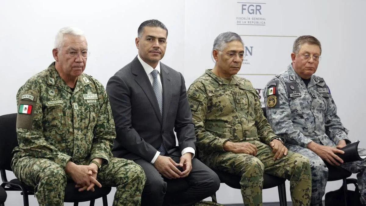 Desmantelan red de asalto a transportistas, hay 12 detenidos