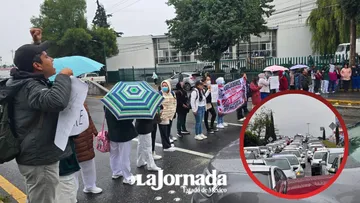Trabajadores del IMSS continúan en Paseo Tollocan en Toluca