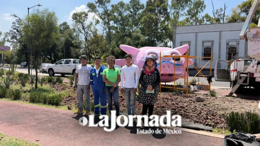 Monumental ajolote forma parte de corredor turístico en Ecatepec