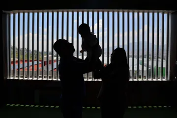 Formalizan su unión 20 parejas en centro penitenciario de Tlalnepantla