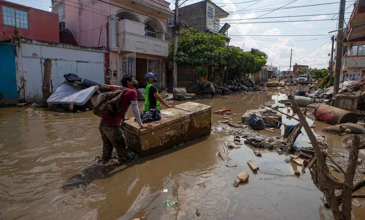 Asciende a 70 la cifra de muertos por las lluvias en cinco estados; suman 72 personas desaparecidas