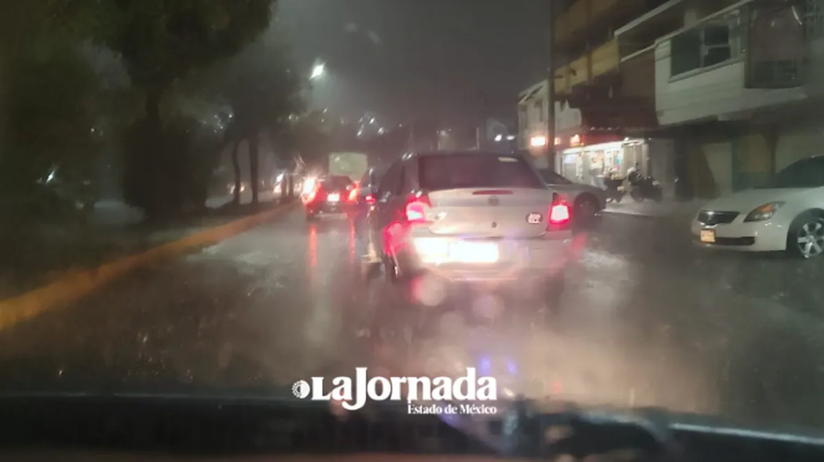 Tlalnepantla: fuertes estragos causó torrencial aguacero