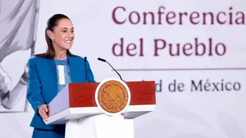 El precio de la gasolina seguirá en 24 pesos y el diésel en 27, aseguró Sheinbaum para proteger la economía familiar.