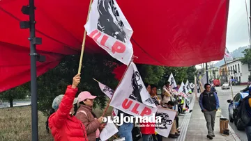 Maestros y alumnos protestan en Toluca hoy 05 de junio, para exigir atención a demandas educativas pendientes