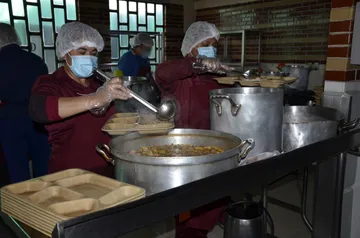 Edomex: prepara menús especiales para fin de año en centros penitenciarios