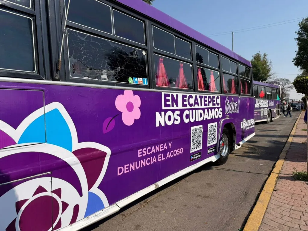 Ecatepec lanza QR de seguridad en transporte público: Así funciona la Red Violeta para proteger a las mujeres