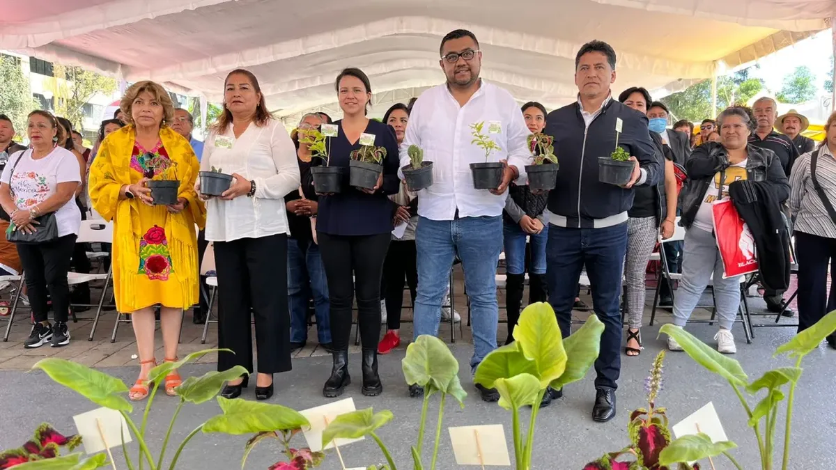 Ecatepec celebra la primera feria dedicada a las hierbas medicinales