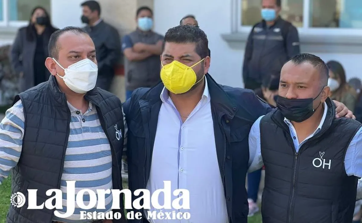 Reaparece Cristian Campuzano en escena política, advierte que sigue en litigio dirigencia del PRD