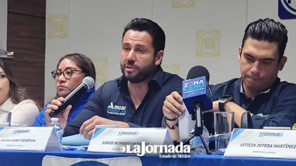 PAN exige triplicar presupuesto para reparar carreteras en el Edomex